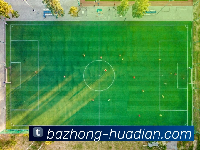 深度解析湖人vs火箭季后赛战况：巨星表现与战术博弈